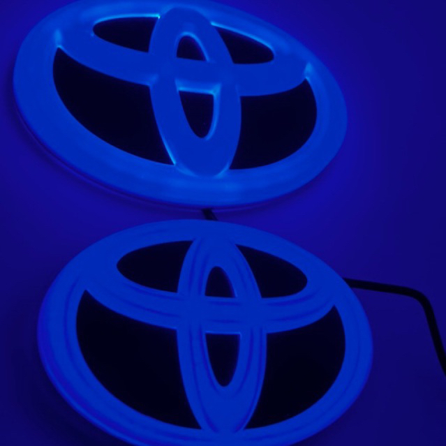 Emblem Logo Mobil Toyota+Lampu Biru