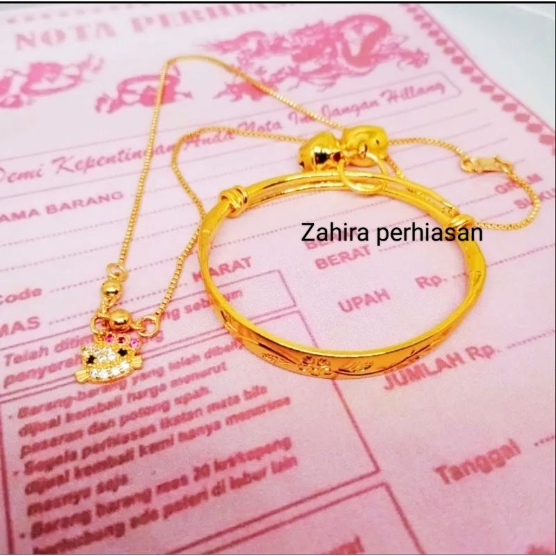 kalung anak hello Kitty free gelang kroncong titanium 8