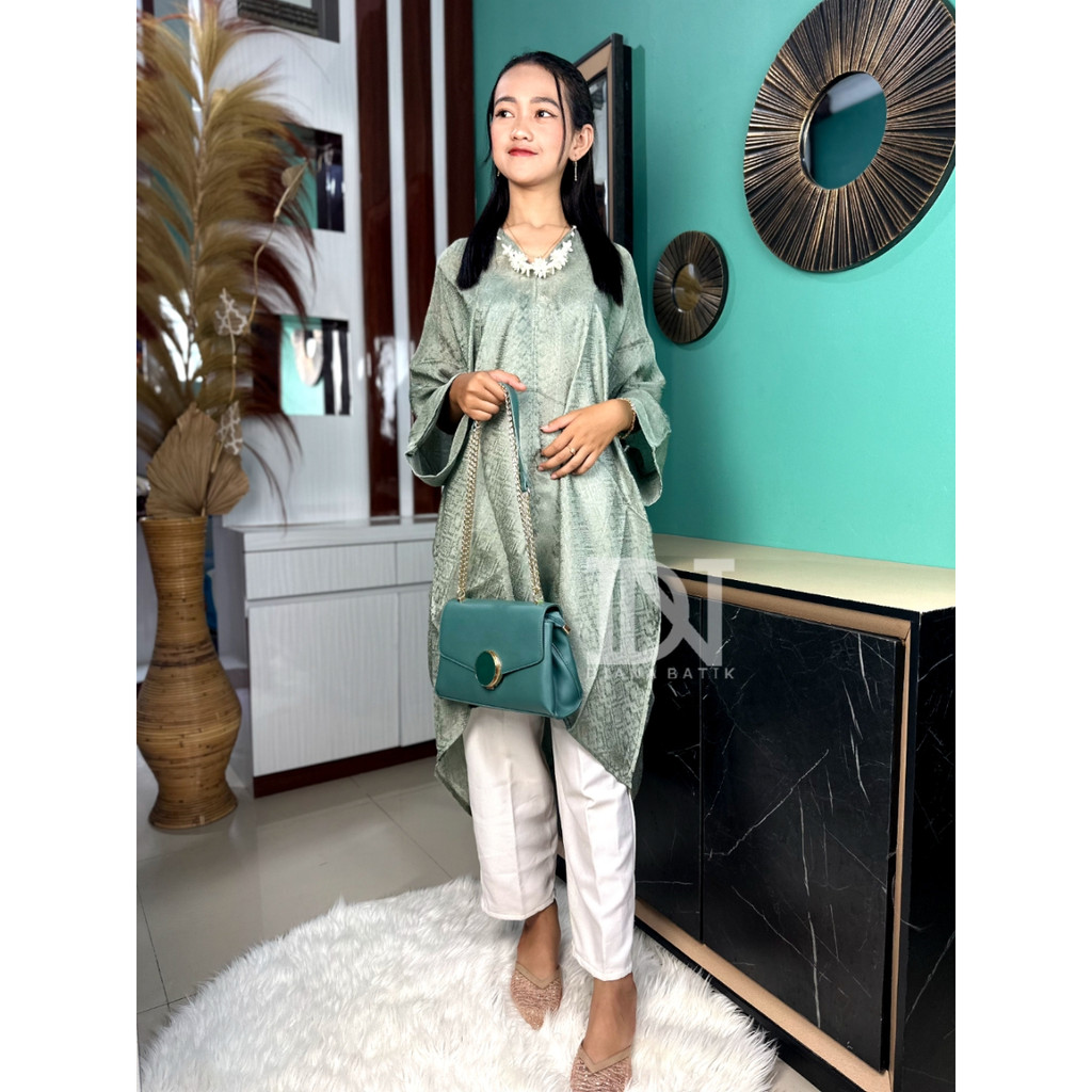 BLUOSE KAFTAN TUNIK VISCOSE ARUNA by Diana Batik