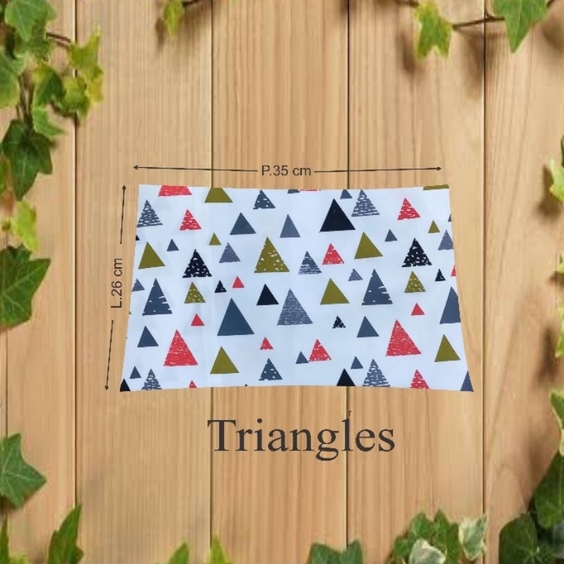 Bantal Bayi Anti Peyang Kulit Kacang Hijau (triangles)