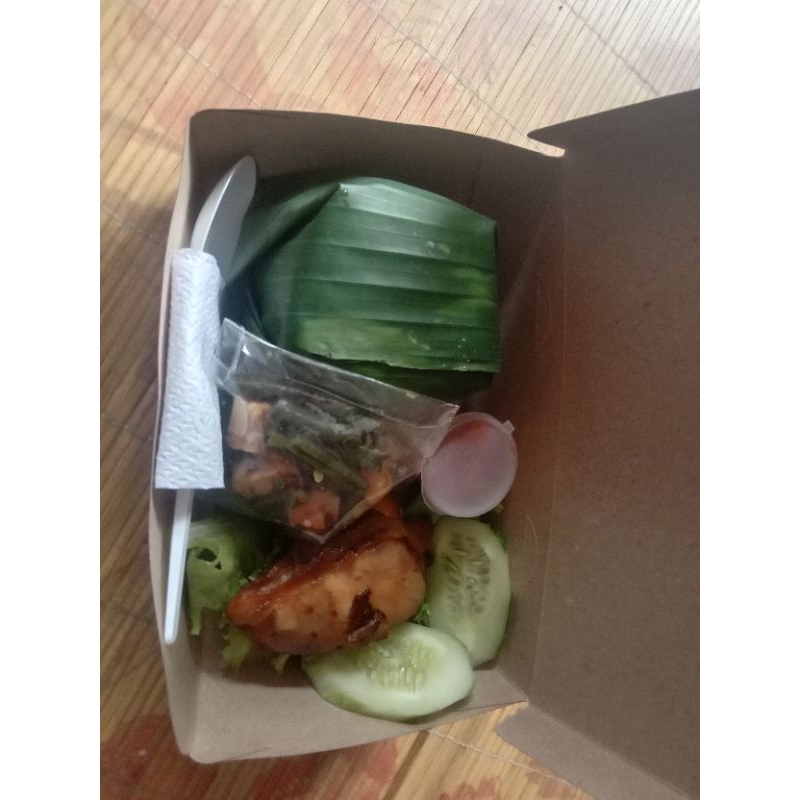 

Dapur Wigati Catering Nasi Box