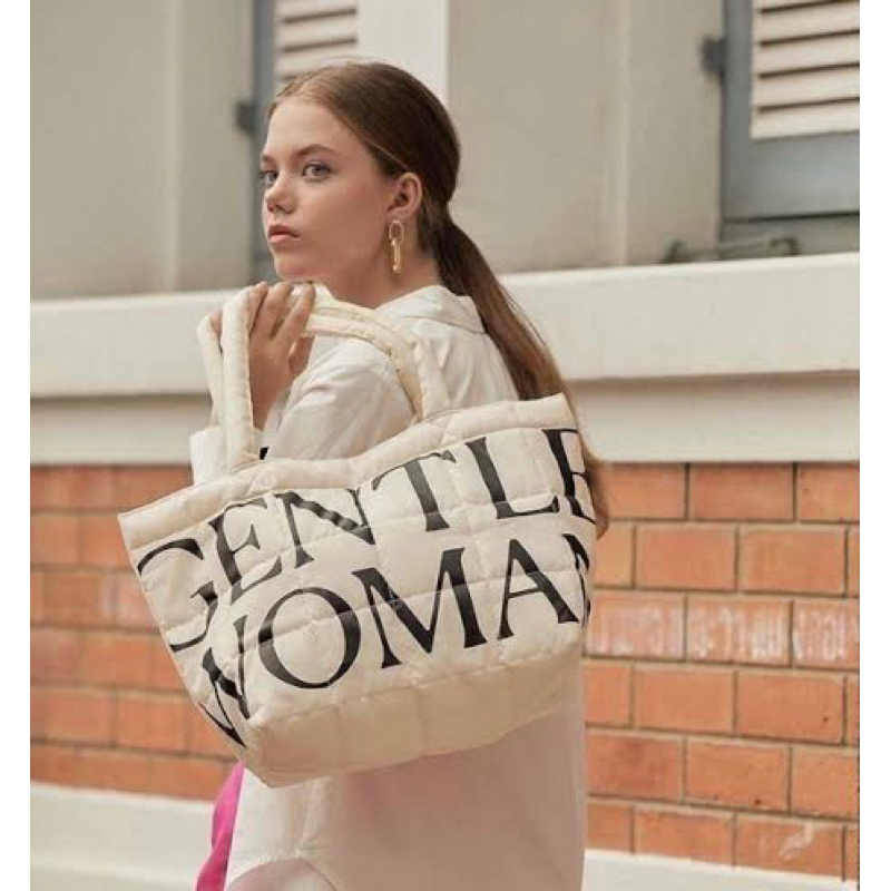 GENTLEWOMAN PUFFER BAG BIG SIZE TOTE BAG PREMIUM / TAS GENTLEWOMAN BANGKOK / TAS FASHION. / TAS LAPTOP / TOTE BAG KERJA