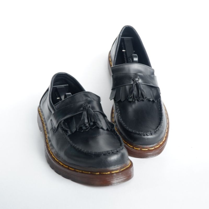 sepatu docmart pria dan wanita asli kulit