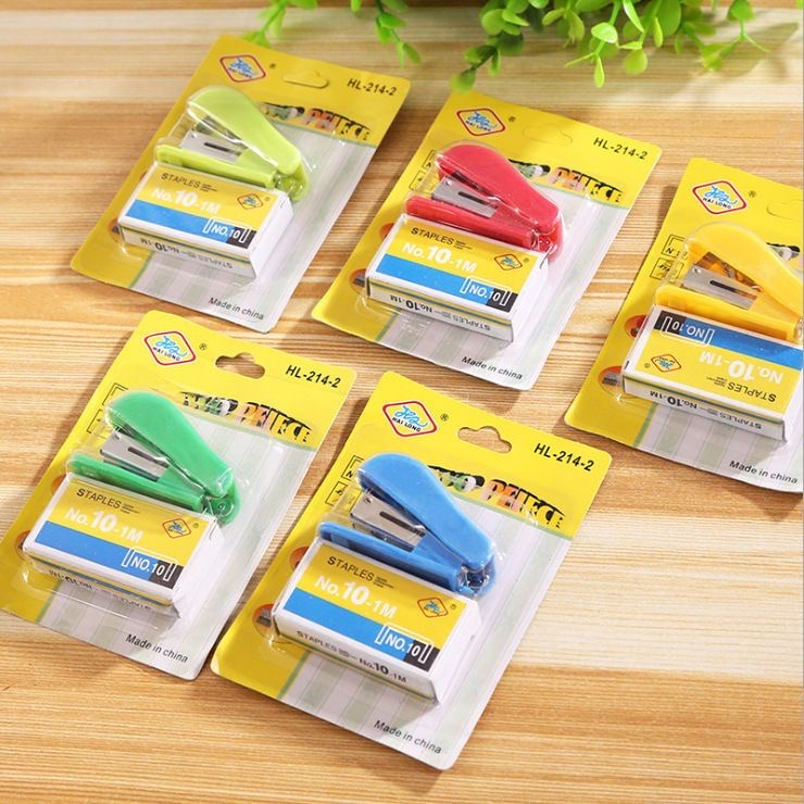 

[SCRIBBLE_ID] Staples Mini Hekter Mini Stapler Mini DIY Buku Jurnal Journaling Diary T0055