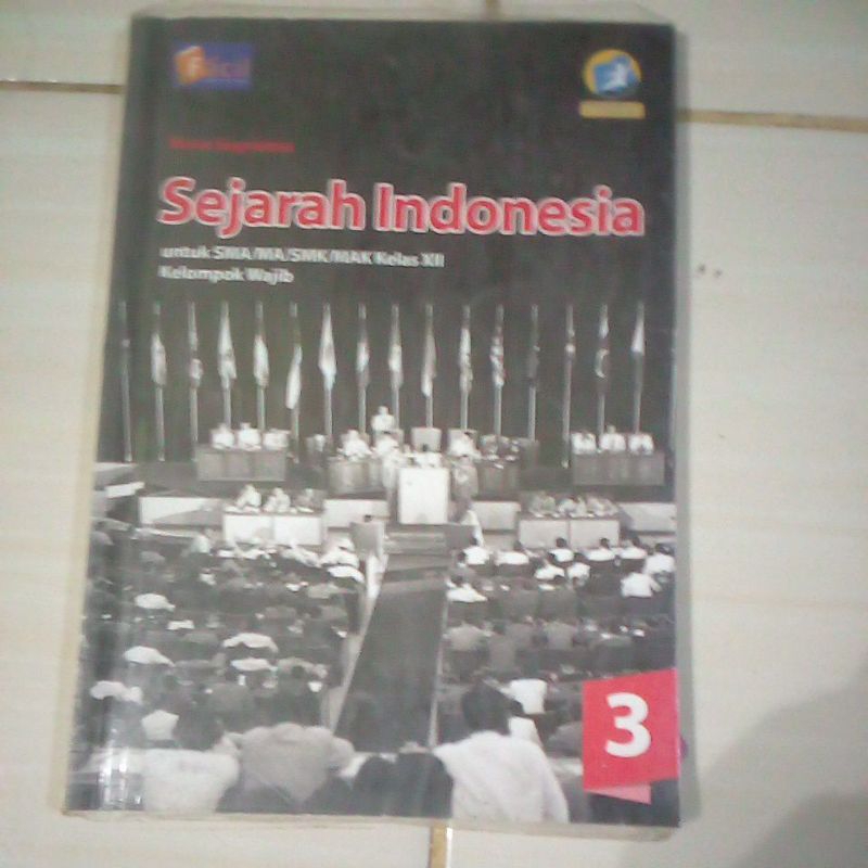 sejarah Indonesia untuk SMA kelas XII