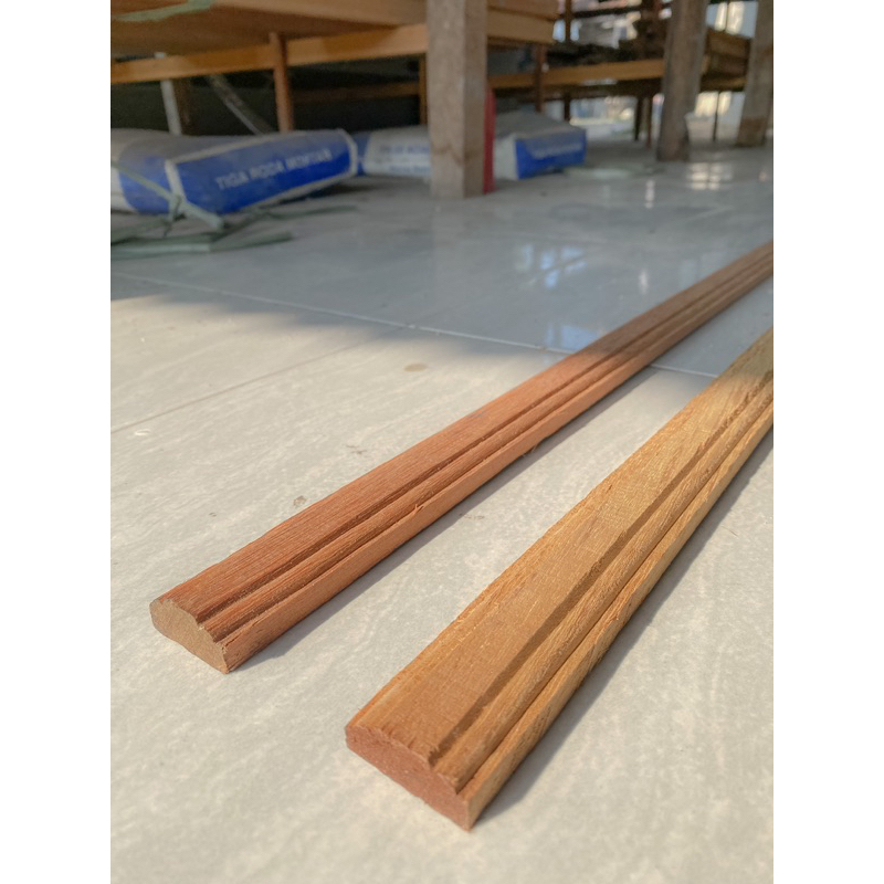 lis kayu profil wall moulding 1,5x4cm panjang 1 meter list kayu propil kayu halus