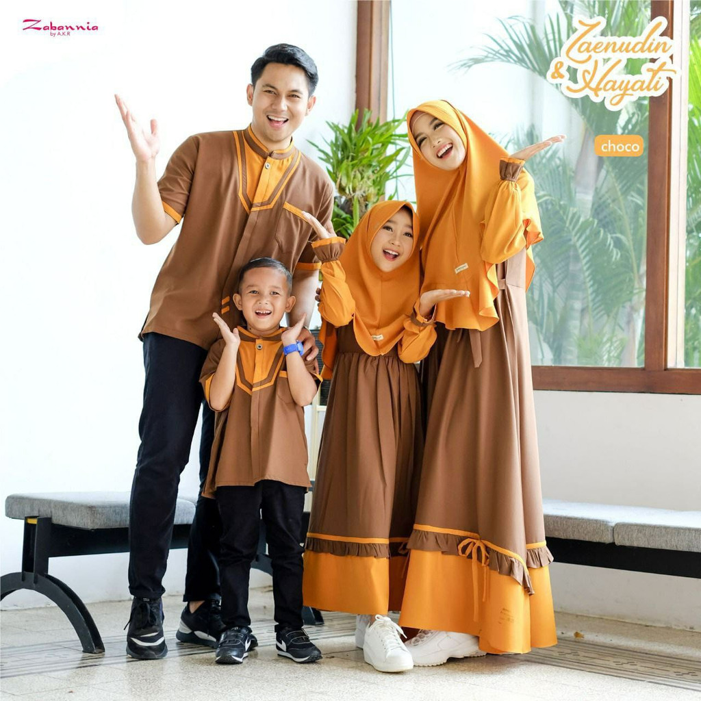SPESIAL SARIMBIT FAMILY Zaenudin&Hayati by Zabannia