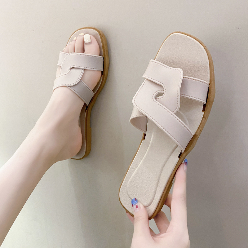 Sendal Jelly Slop Karet Wanita Sandal Flat Slip On Fashion Casual Sandal Perempuan Bagus