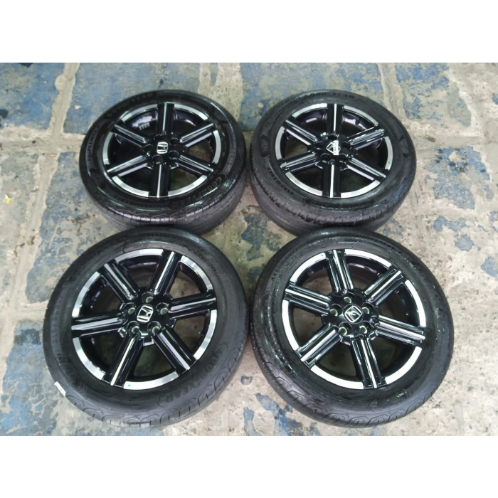 Velg Mobil Bekas Ring 17 Lubang 5 STD HRV R17X7 5X114,3 ET 50 BAN 215 60 R17