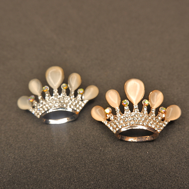 Bros Premium Zircon  /Brooch mewah Bros Bungga /Bros hijab/bros cantik/bros lucu/ Bros Wanita Korean Fashion Style