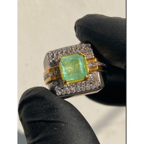 NATURAL EMERALD 2.63 Crt ( BERYL ) JAMRUD / ZAMRUD " GREEN " CE-MINOR ( MEMO CGL )