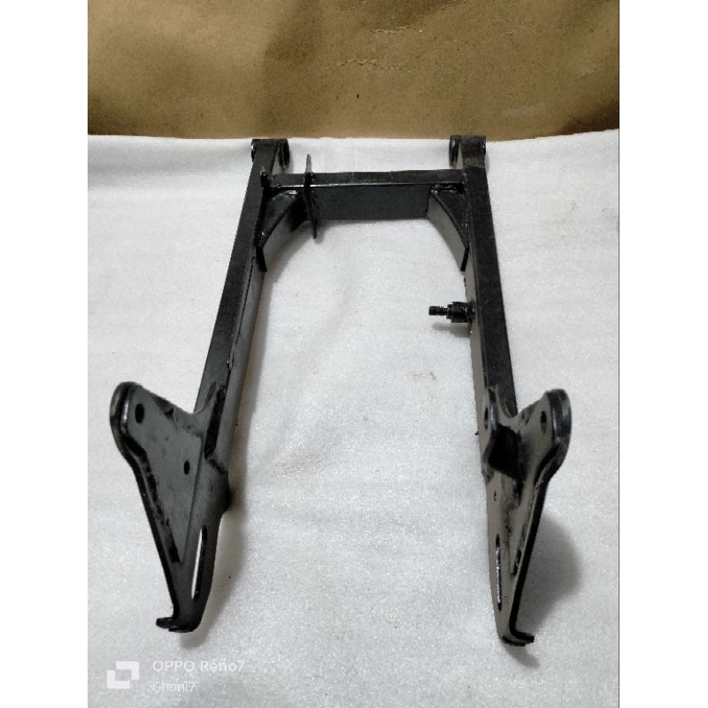 Swing arm fork Supit belakang Suzuki RC 100 Crystal