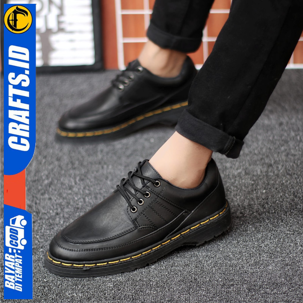 Sepatu Formal Pantofel Docmart Low Boots Kulit PU Casual Kerja Pria Crafs Smith