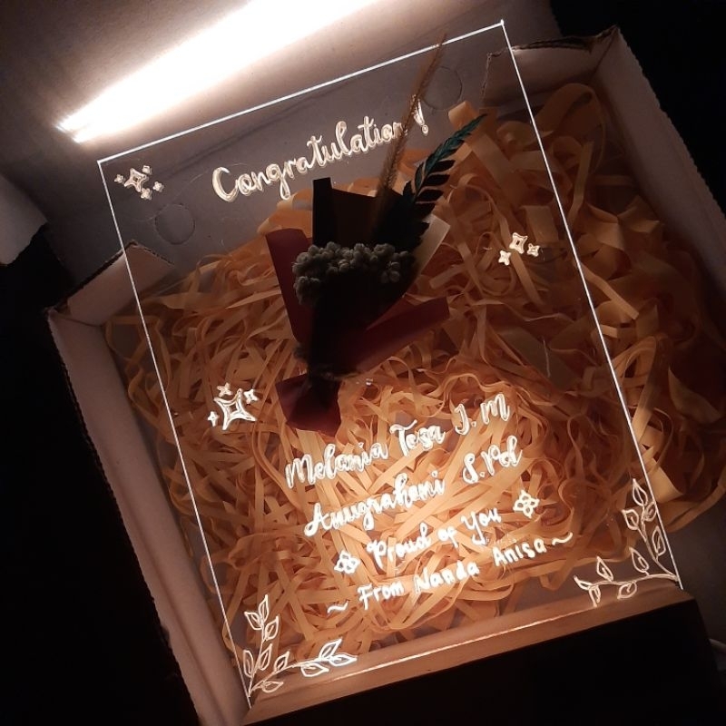 Hampers wisuda | Kado Wisuda | Kenang kenangan | Hadiah wisuda | Graduation