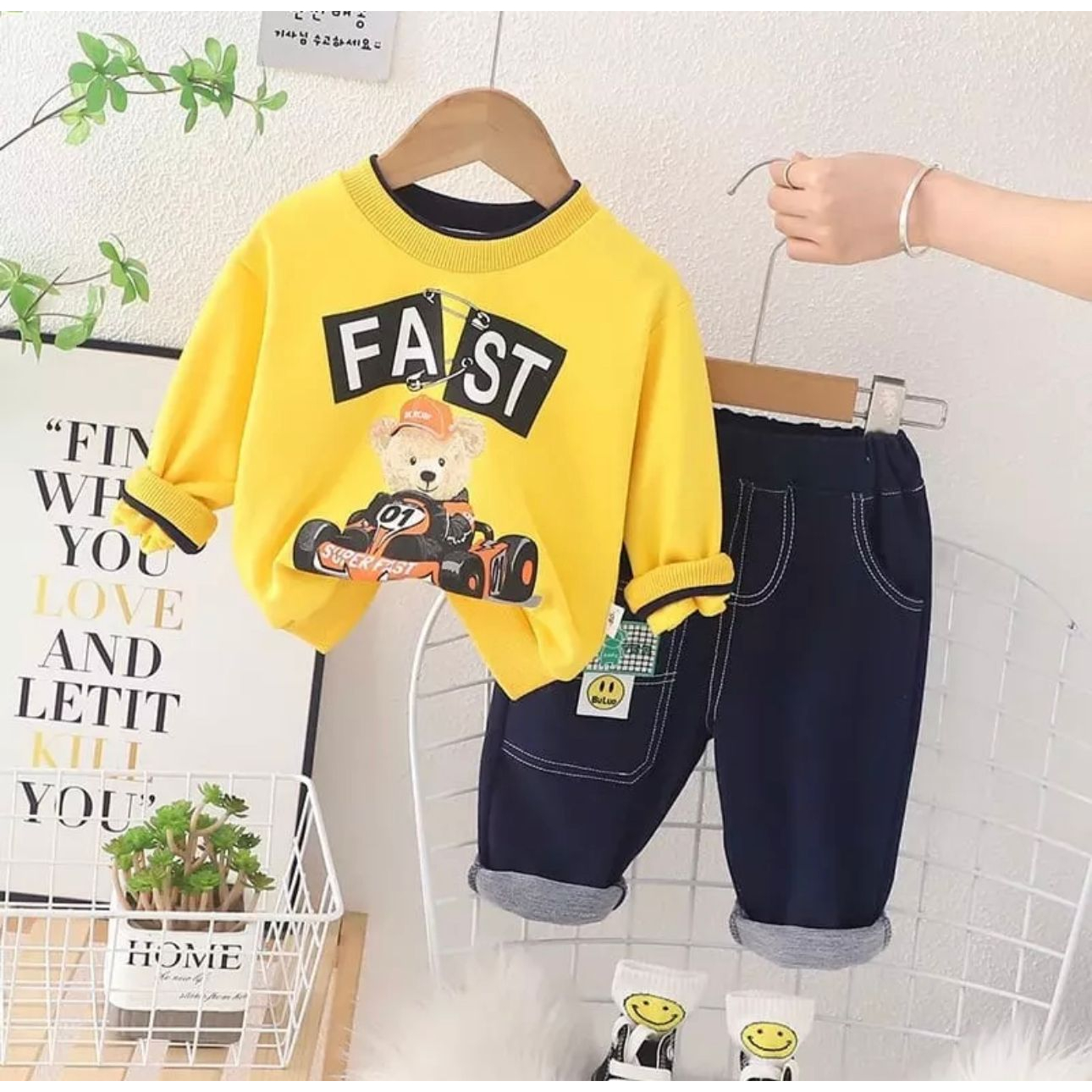 NEW FASHION SETELAN SWEATER FASH DENIM ANAK LAKI-LAKI DAN PEREMPUAN USIA 1-5 TAHUN TERBARU MASA KINI