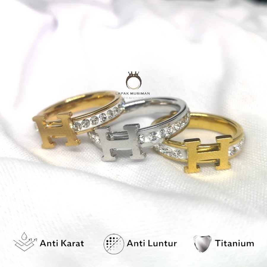 Cincin Branded Permata Titanium Anti Karat Aksesoris Fashion Korea