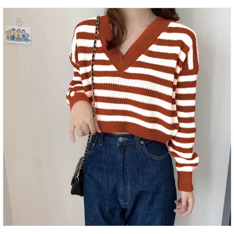 Natashia Sweater Rajut Strip Kerah V