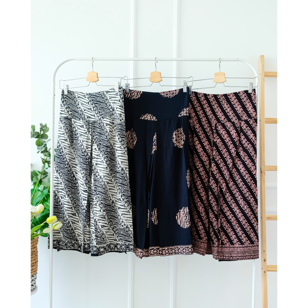 CELANA BATIK KULOT TANGGUNG KULOT 3/4 HIGHWAIST LAYER REGULER BAWAHAN BATIK KULOT CASUAL FORMAL KOND