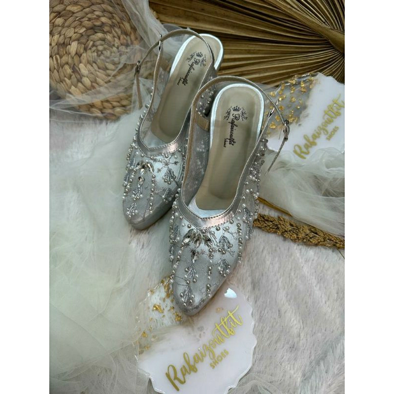 Sepatu wedding Cantik Viola silver 9cm tahu