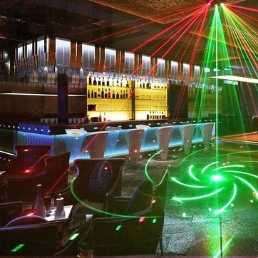 LINYEE Laser Stage 9 eye DMX control &amp; Sensor suara Lampu proyektor laser sorot Disco 9-eye RGB Disco Lamp DMX Remote Stage DJ Strobe Light Control Laser Light Party KTV Bar Stage Lighting Decoration Led Light DMX 7CH Controller Color Strobe LED PAR Lamp