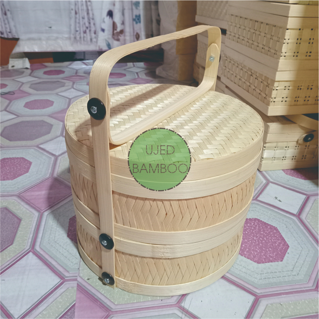 Rantang atau Wadah Makanan dari Anyaman Bambu Bentuk Bulat Susun 2