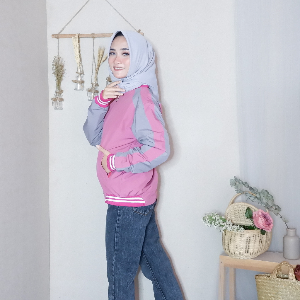 Justrue Jaket Bomber Wanita Bolak Balik JKJ Ping