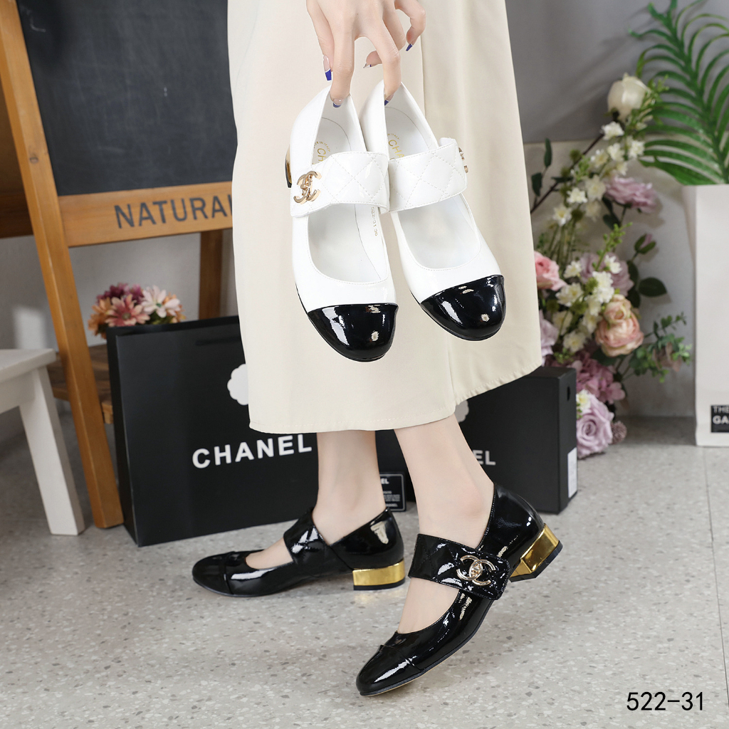 Ch 522-31 Heels