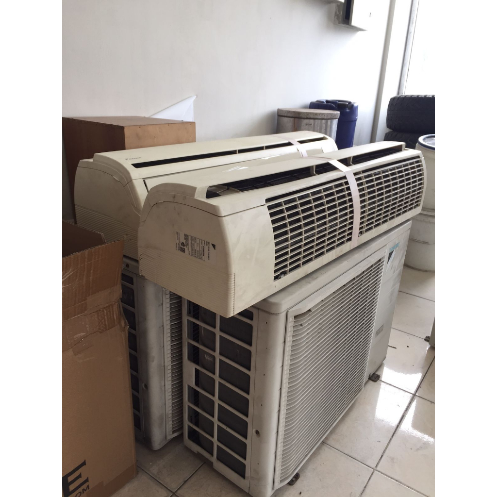 AC SECOND DAIKIN 2 PK