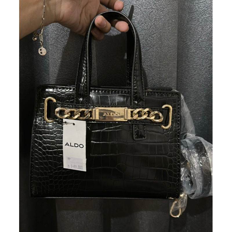 Slingbag tas mini merk ALDO black croco nominus mulus banget likenew 1x pake HRG NET. ORIGINAL 100%