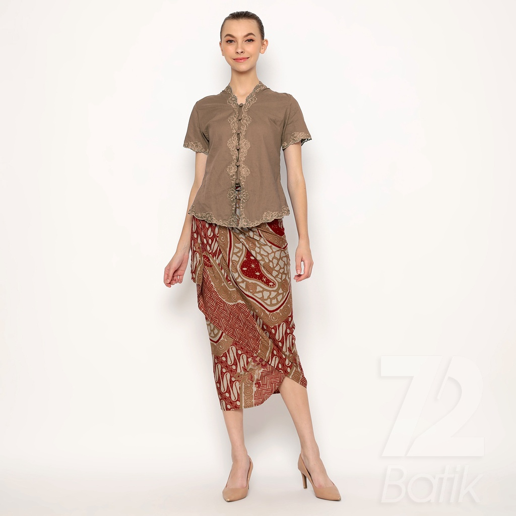 ROK BATIK SPAN Aurora Skirt Lilit Kebaya Instan Modern Wanita Motif Parang Roll Warna Merah Maroon 723240 Cap 72 - Rok Batik Lilit Bawahan Skirt Kamen Kebaya Songket Batik Panjang Plisket Span Instan Jadi Bali Lembaran Premium Modern Untuk Wanita