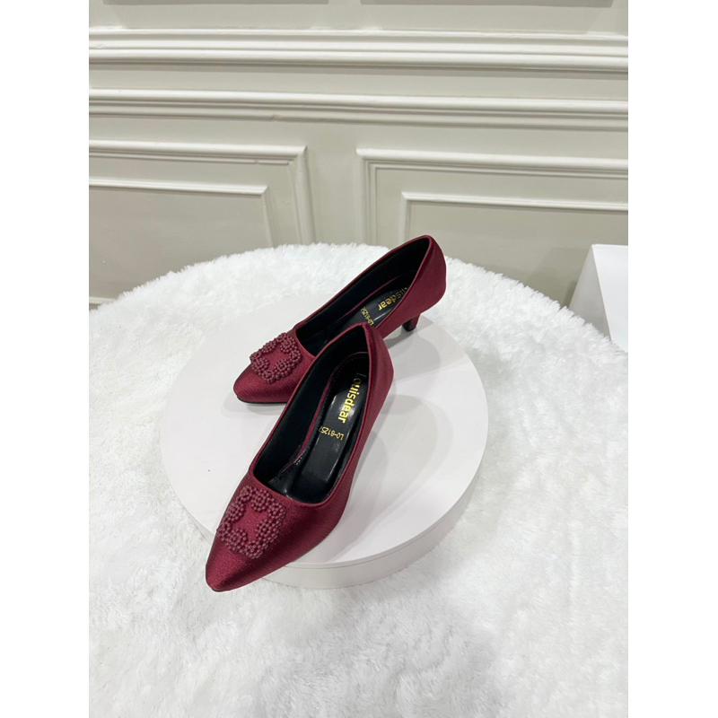 sepatu heel 3cm wanita terbaru kekinian  bahan satin LOUISDEAR p74