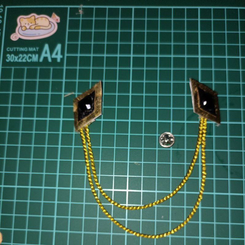 Aksesoris Bros Pin Kostum Kemeja Vox Akuma Cosplay Accessories Vtuber Luxiem Nijisanji EN