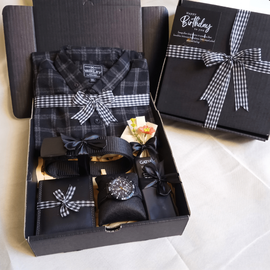 HAMPERS KADO COWOK SPECIAL BLACK THEME KADO ULANG TAHUN/ KADO VALENTINE DAYS/ KADO LEBARAN/ KADO ANNIVERSARY