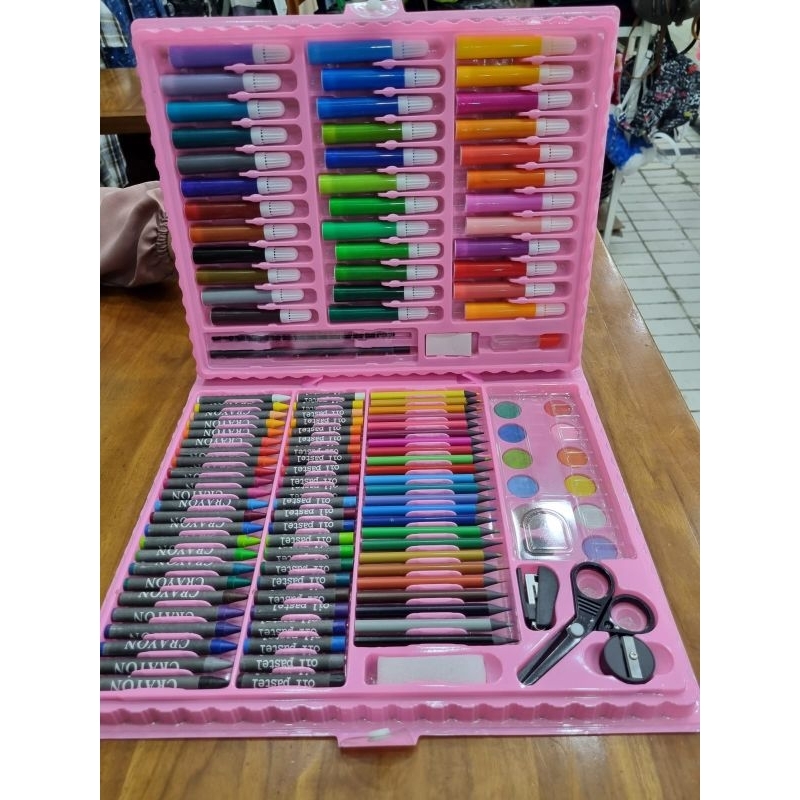 

Set Pewarna Lengkap Crayon, Pensil Warna, Spidol