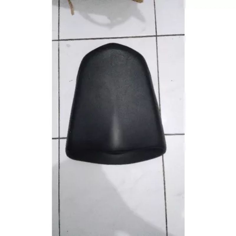 jok belakang CBR 150R k45a