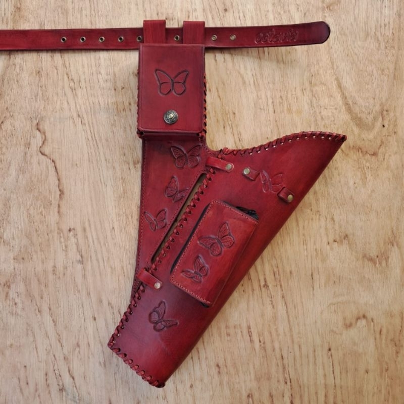 quiver berbahan kulit asli