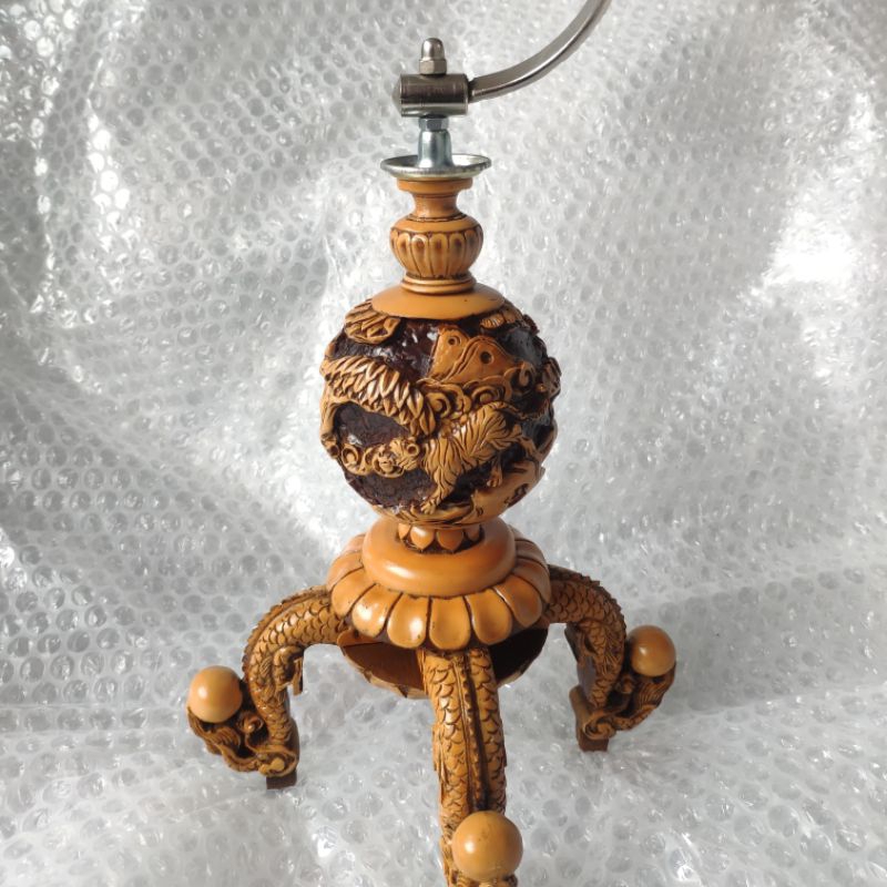 Mahkota pion + dudukan sangkar Lovebird/Anis