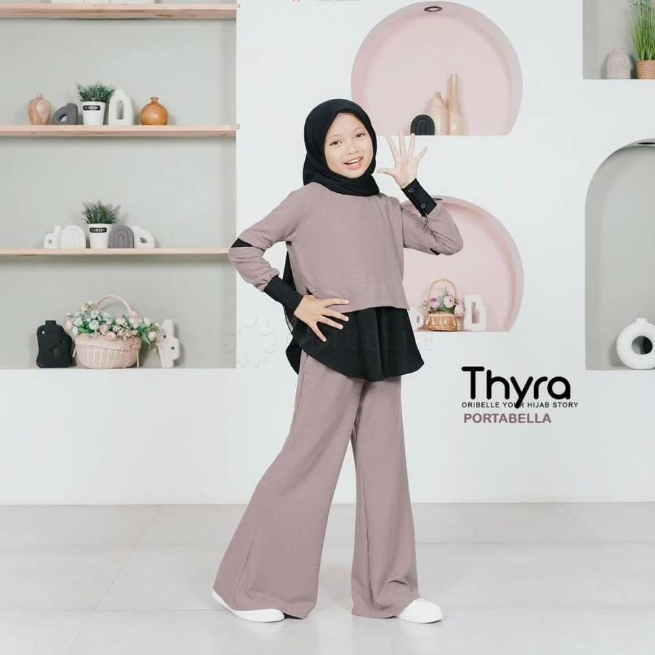 Baju Setelan Anak Perempuan Fashion Muslim Anak Perempuan Pakaian Set 2in1 Thyra Set Kids Setelan Cewek Lucu Gemes Bahan Crinkle Airflow Usia 10 11 12 Tahun