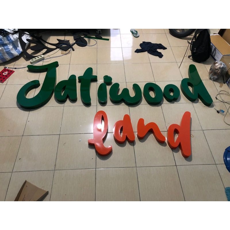 Huruf 3D/Timbu akrilik Tanpa Lampu