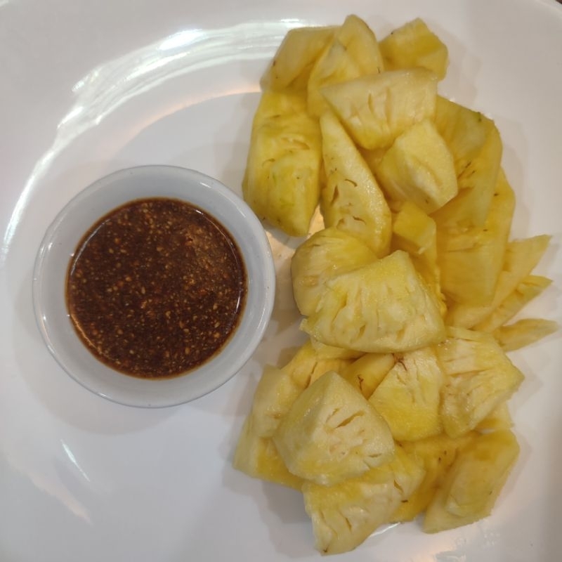 

Rujak Nanas | 200 gram nanas | 50 ml rujak | Khusus Gosend