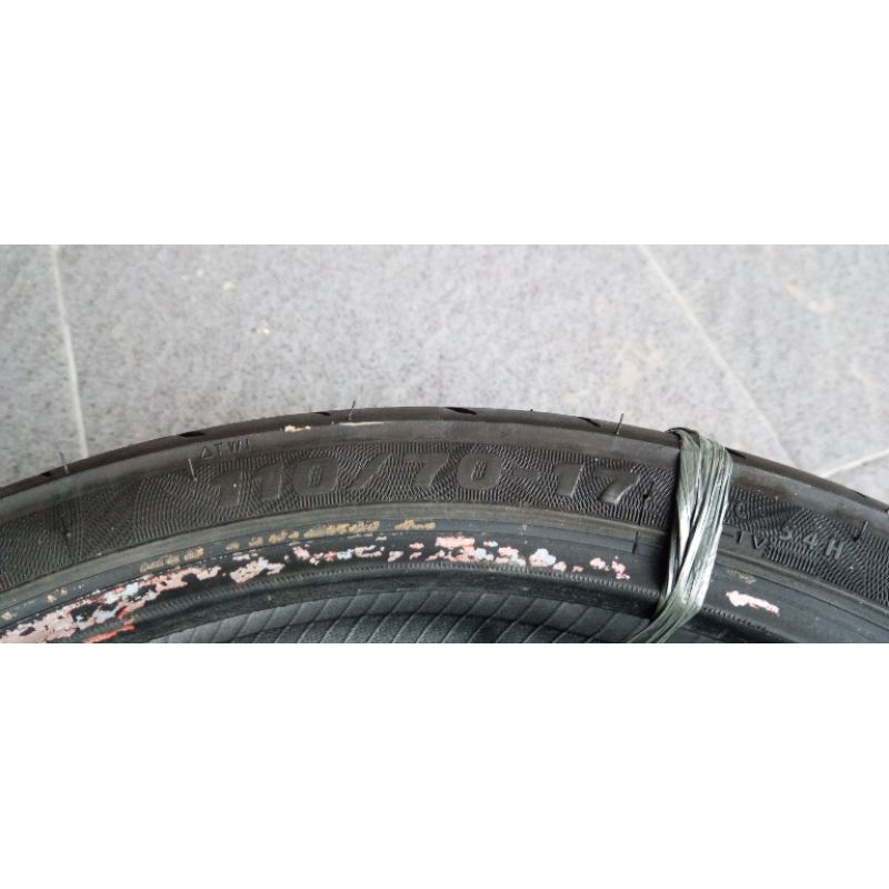 Maxxis 110/70 R17