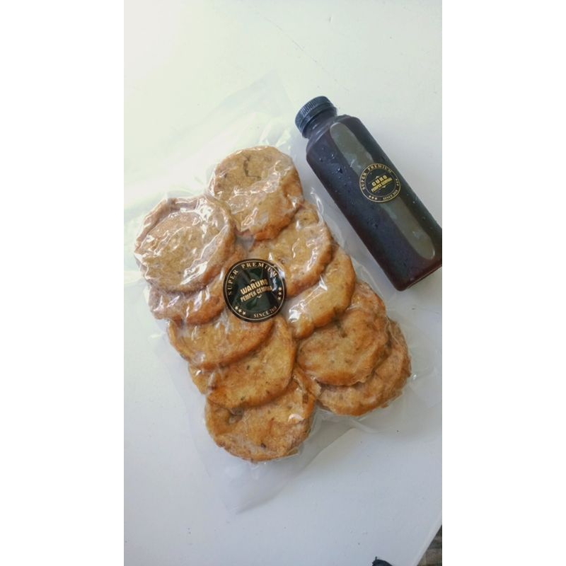 

Pempek kulit isi 10 pcs