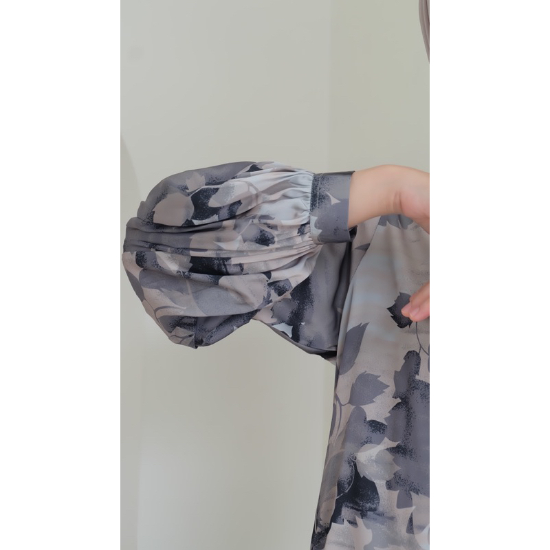 Paris Blouse | Atasan Wanita | Blouse Silk