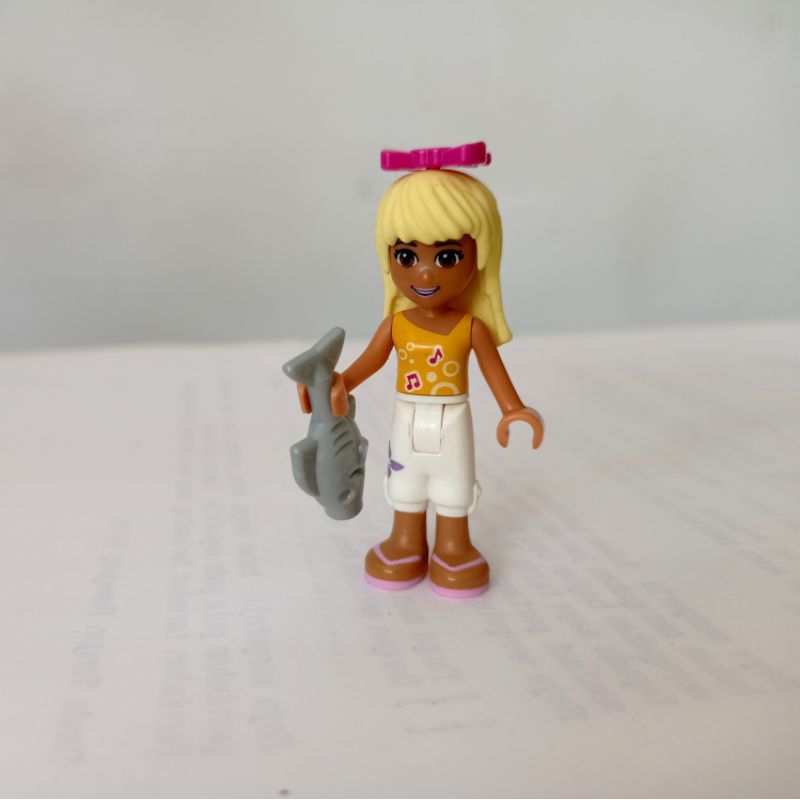LEGO friends minifigure original 01