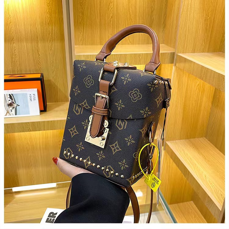 8201 tas selempang wanita import kekinian tas fashion wanita