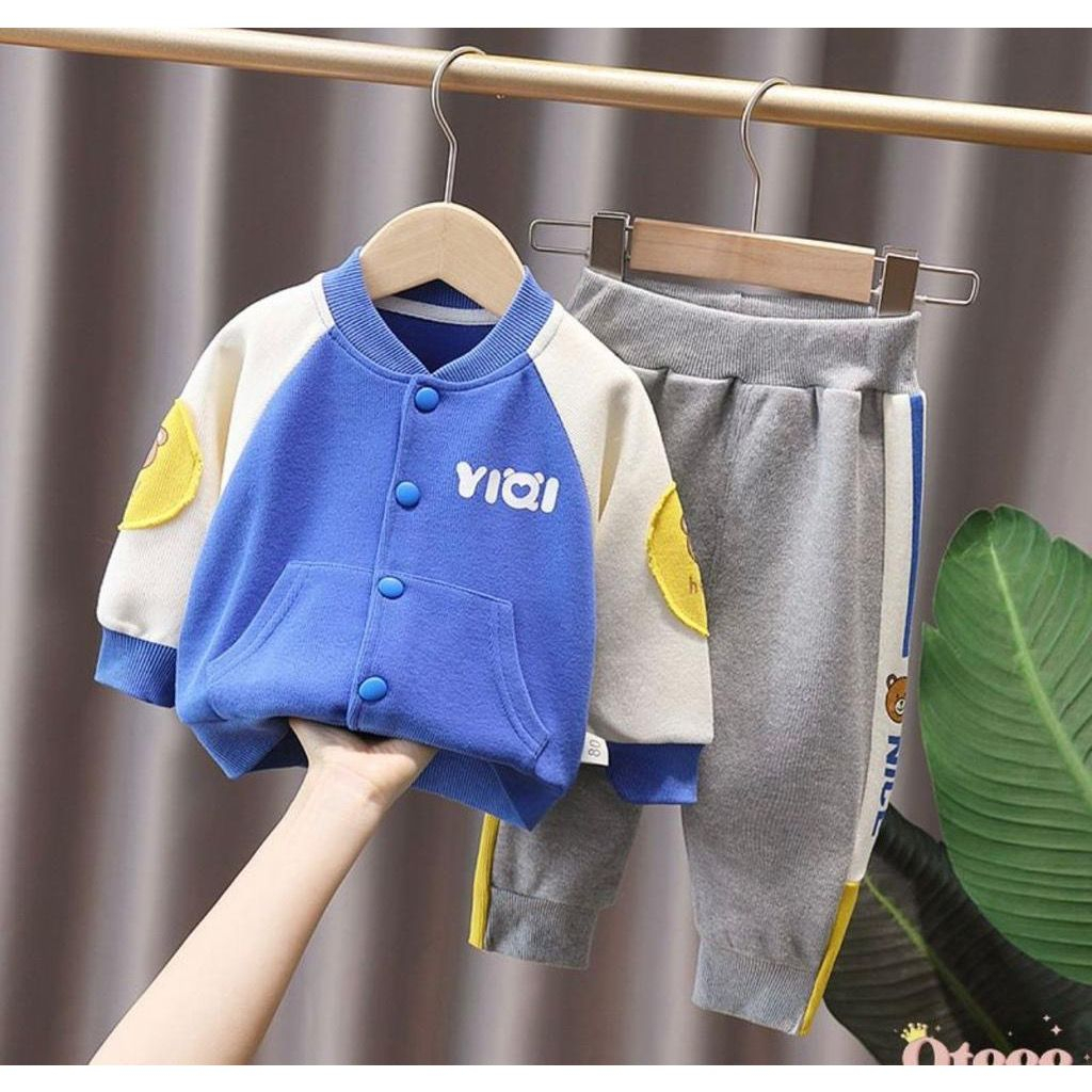 SETELAN JACKET VARSITY ANAK LAKI LAKI DAN PEREMPUAN 1-5 TAHUN MOTIF YIQI TERBARU/KARDIGAN SWEATER JACKET YIQI