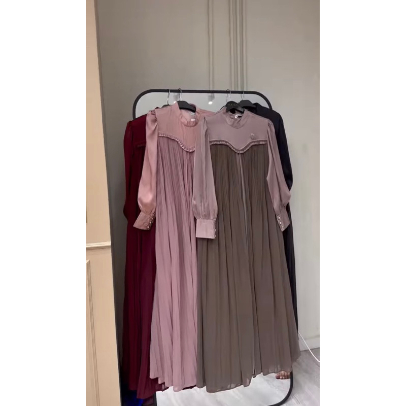 shellasaukia dress gamis plisket