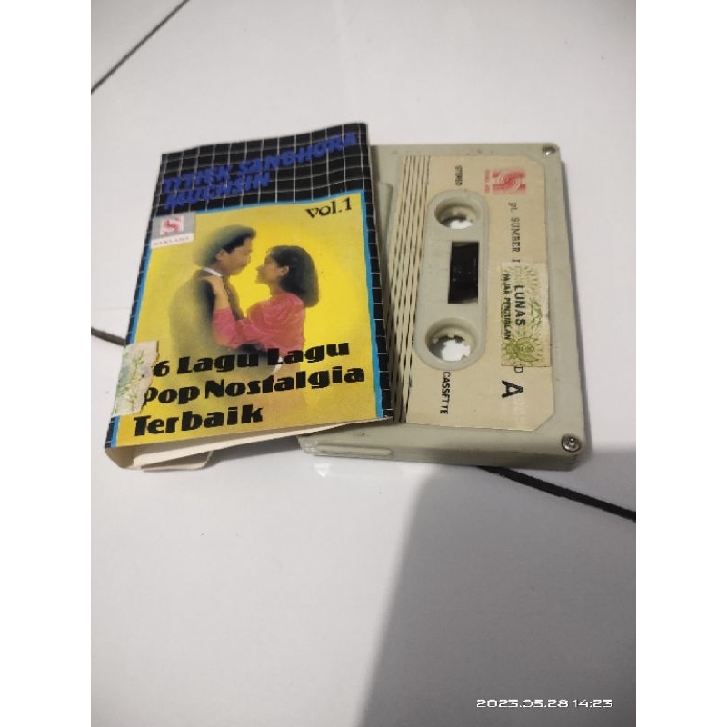 kaset pita titiek sandhora - muchsin / 16 lagu pop nostalgia terbaik