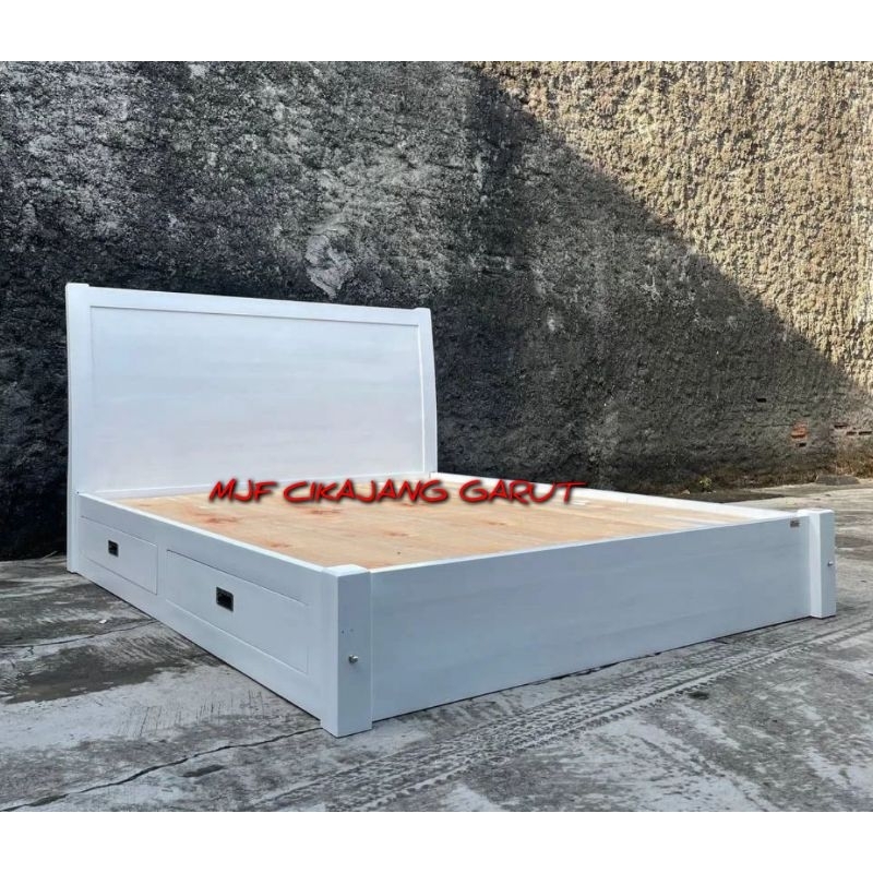 Ranjang kayu 2 laci putih/Dipan kayu 2 laci putih/Tempat tidur/Cikajang Garut Ranjang No 1/No 2/No 3