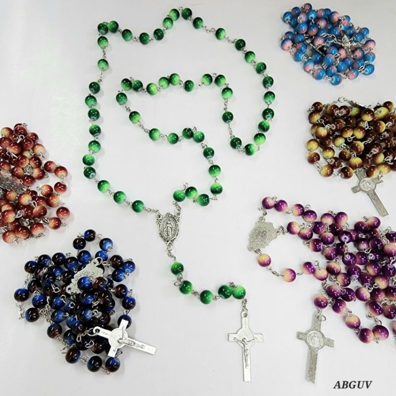 Rosario batu dua warna